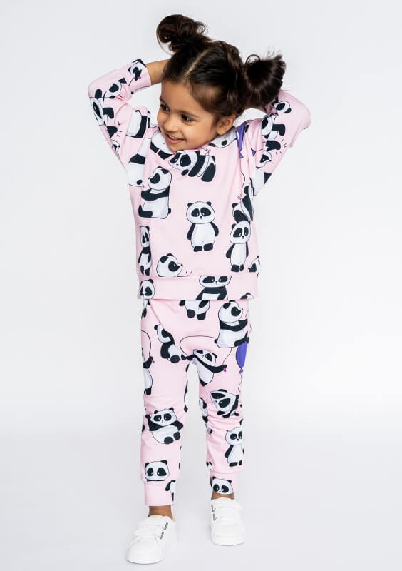 Ilovemilk detska mikina panda 2 dadaboom sk <strong>Milujeme deti a milujeme módu</strong>. Aj naše najmenšie ratolesti sa chcú páčiť a mať vlastný štýl pohodlného oblečenia.