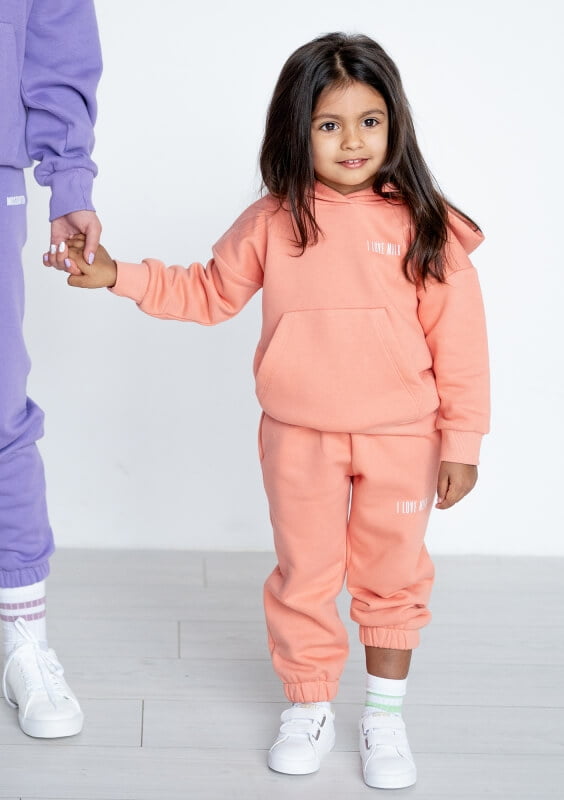 Ilovemilk detska mikina s kapucnou lososova 3 dadaboom sk U nás nájdete <strong>detské oblečenie</strong>, ktoré vášmu dieťatku umožní byť samým sebou. Pohodlné detské outfity, ktoré budú vaše deti milovať.